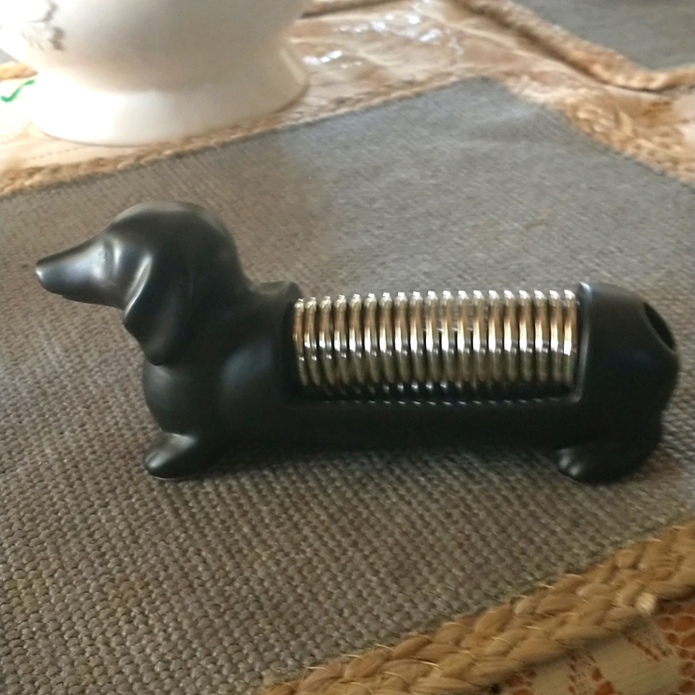 Vintage 1960s dachshund letter and pen holder